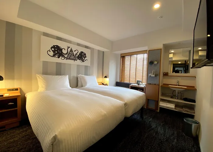 Umedaholic Hotel